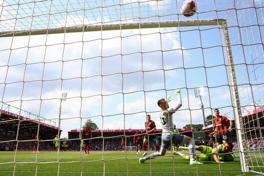 HLV Ten Hag bình luận sau chiến thắng nhọc nhằn trước Bournemouth - 2 HLV Ten Hag bình luận sau chiến thắng nhọc nhằn trước Bournemouth - 2