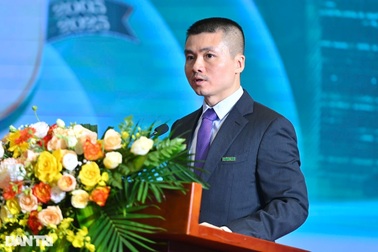 "Viết câu chuyện của Dân trí bằng niềm tin, trí tuệ và khát vọng phụng sự"