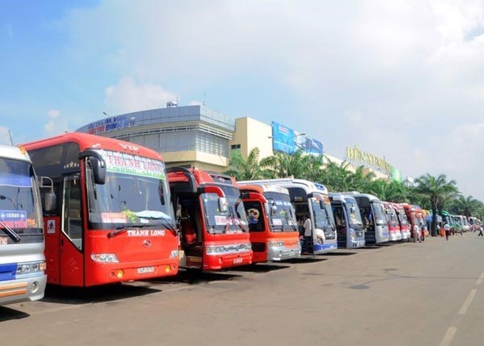 Dừng hoạt động vận tải đường bộ từ một số tỉnh, thành phố ra vào Hà Nội - Ảnh 1.