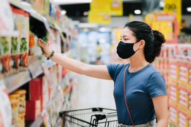 Đại dịch thúc đẩy thương mại điện tử "nở rộ" tại Việt Nam