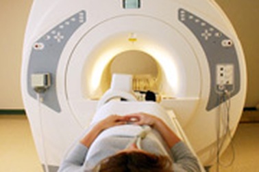 Chụp cộng hưởng từ làm chậm quá trình điều trị ung thư vú