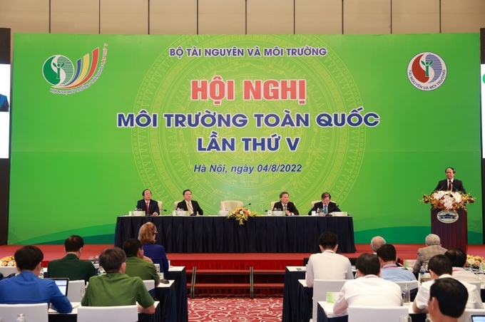 Phó Thủ tướng Lê Văn Thành phát biểu chỉ đạo tại Hội nghị.