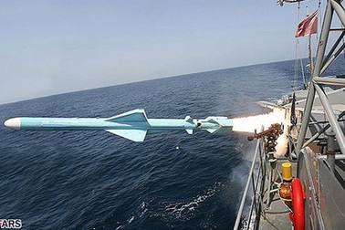 Iran thử thành công ngư lôi và tên lửa hành trình