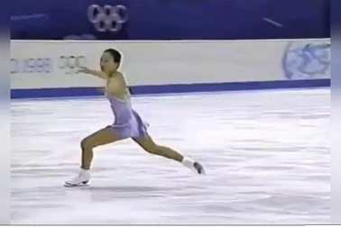 Thiết kế trang phục của vận động viên trượt băng qua năm tháng