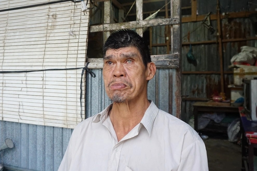 Người đàn ông khổng lồ nhất miền Tây Người đàn ông khổng lồ nhất miền Tây