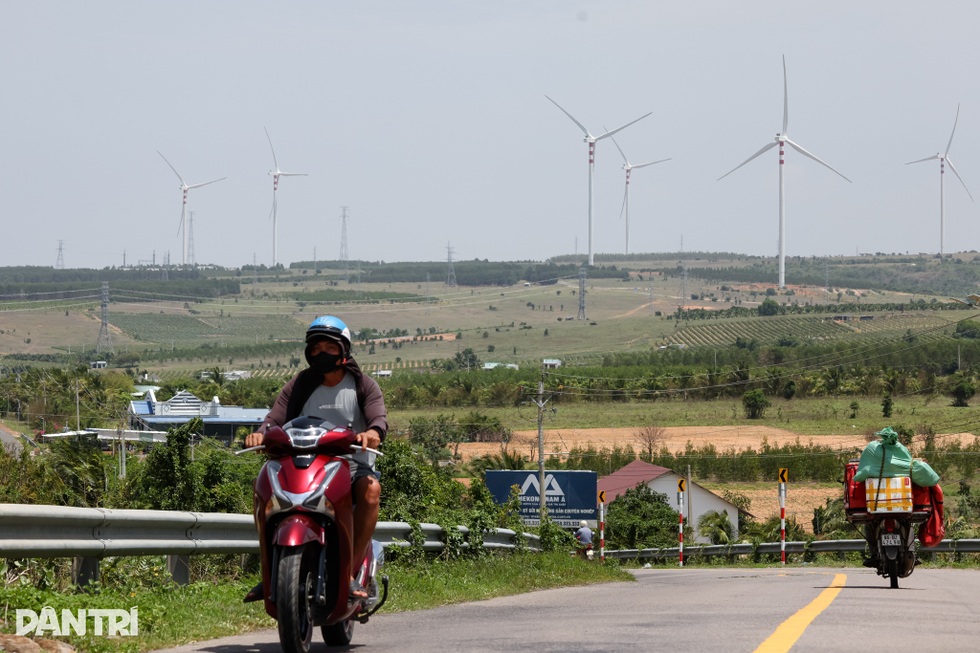 Giấc mơ điện xanh phủ bóng xám: Gỡ vướng ra sao? - 7 Giấc mơ điện xanh phủ bóng xám: Gỡ vướng ra sao? - 7