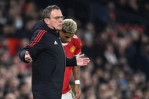 Huyền thoại chỉ trích thậm tệ Man Utd, đòi thay HLV trưởng