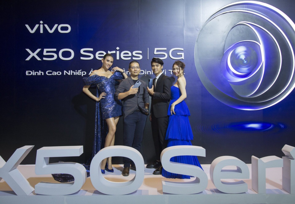 Vivo X50 và Vivo X50 Pro chống rung gimbal chính thức ra mắt tại Việt Nam - 1 Vivo X50 và Vivo X50 Pro chống rung gimbal chính thức ra mắt tại Việt Nam - 1