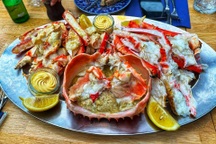 Chọn cua hoàng đế 5kg tại Na Uy, khách Việt sốc với hóa đơn 28 triệu đồng