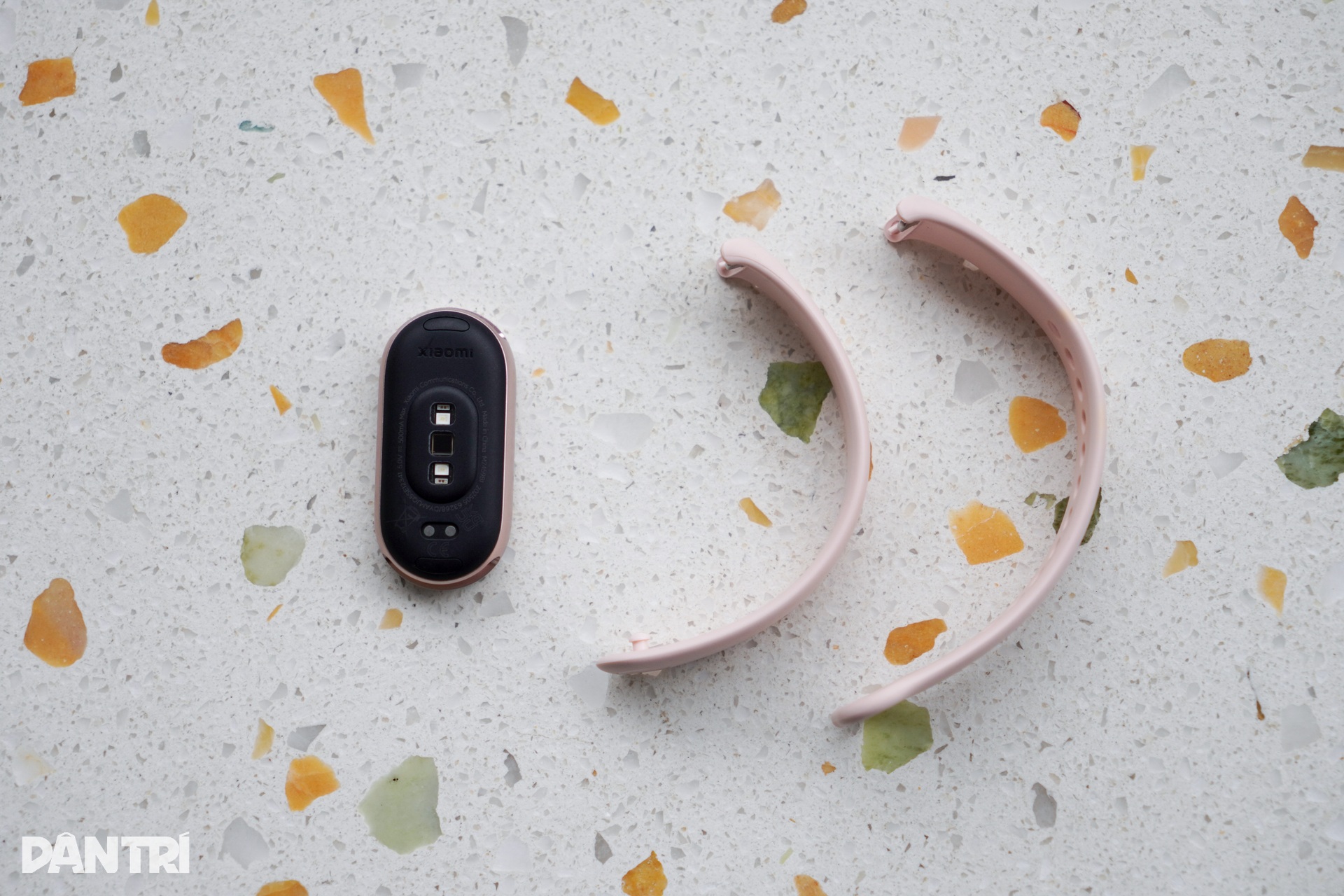 Đánh giá vòng đeo tay thông minh Xiaomi Smart Band 10: Dành cho ai? - 8 Đánh giá vòng đeo tay thông minh Xiaomi Smart Band 10: Dành cho ai? - 8