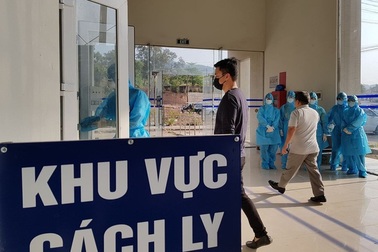 Cách ly toàn bộ người nhập cảnh qua 2 cửa khẩu quốc tế