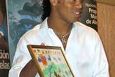 Ronaldinho và sứ mệnh cao cả 