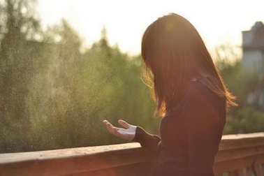 Vì sao mùa đông nhiều người hay ốm vặt, chán sex?