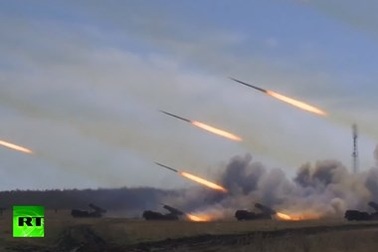 Quân đội Nga bắn thử hàng loạt loại tên lửa chiến lược