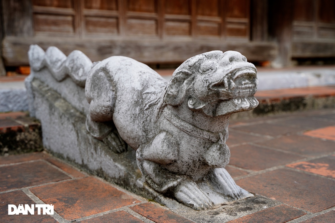 Chiêm ngưỡng di tích đá, tượng gỗ độc đáo trong chùa cổ 700 tuổi ở xứ Đông - 6 Chiêm ngưỡng di tích đá, tượng gỗ độc đáo trong chùa cổ 700 tuổi ở xứ Đông - 6
