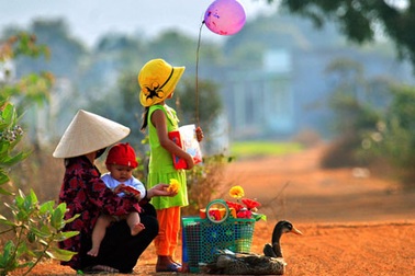 Tết này con có về không?