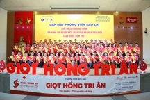 100 người hiến máu tiêu biểu được tôn vinh