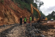 Đưa 2 trực thăng từ Đà Nẵng ra Quảng Trị, tiếp tế cho vùng bị cô lập