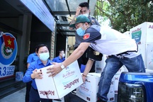 10 chuyến xe "chung tay vượt qua đại dịch" tới hỗ trợ Bắc Giang, Bắc Ninh