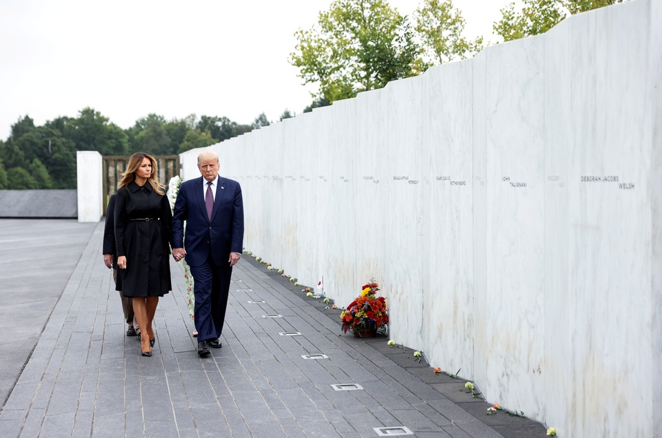 Ông Trump ca ngợi 40 người hùng đối đầu những kẻ khủng bố vụ 11/9 - 1 Ông Trump ca ngợi 40 người hùng đối đầu những kẻ khủng bố vụ 11/9 - 1