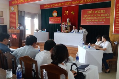 Cử tri Đà Nẵng “đòi” đường xuống biển cho dân