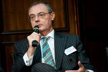 Mỹ, EU tìm cách ngăn Trung Quốc đưa hàng hóa sang Nga