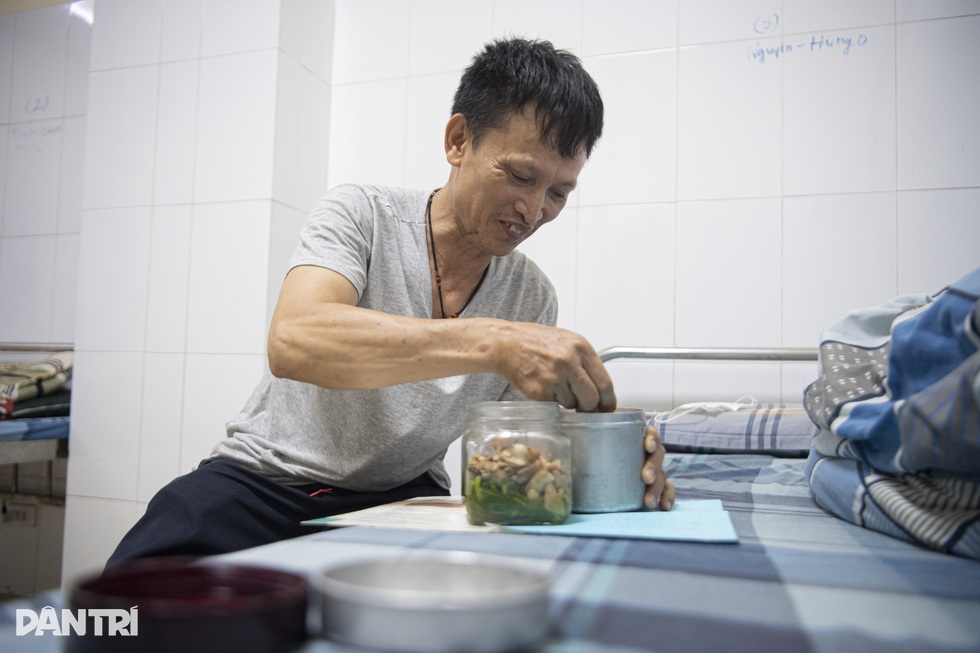 Đêm trắng 115: Trăm lần báo động và những chuyến xe thần tốc giữ mạng người - 19 Đêm trắng 115: Trăm lần báo động và những chuyến xe thần tốc giữ mạng người - 19