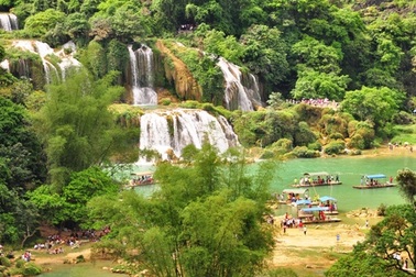 Đến với thác Bản Giốc nơi địa đầu Tổ quốc