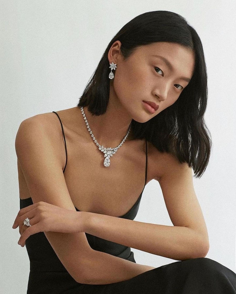 Nữ người mẫu cao 1,80m lập kỷ lục một năm trình diễn đến 89 show thời trang - 1 Nữ người mẫu cao 1,80m lập kỷ lục một năm trình diễn đến 89 show thời trang - 1