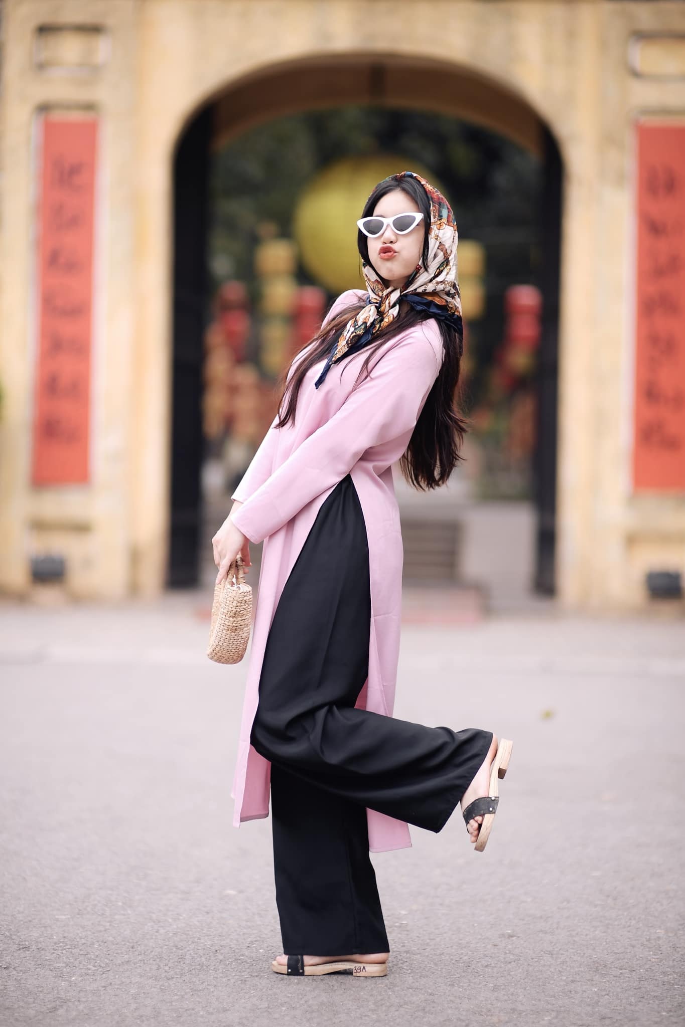 Châu Anh: Quân nhân đầu tiên là Á hậu, xinh đẹp, cao 1,7m - 9 Châu Anh: Quân nhân đầu tiên là Á hậu, xinh đẹp, cao 1,7m - 9
