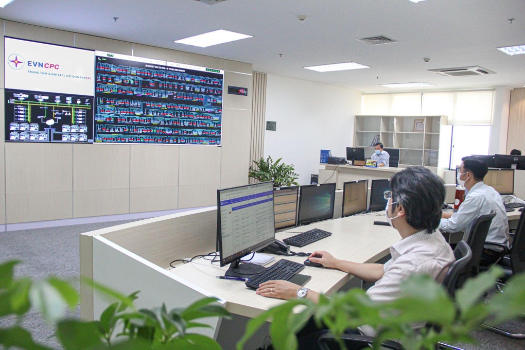 EVNCPC: Đảm bảo cấp điện kỳ thi tốt nghiệp THPT và tuyển sinh năm 2022 - 3 EVNCPC: Đảm bảo cấp điện kỳ thi tốt nghiệp THPT và tuyển sinh năm 2022 - 3