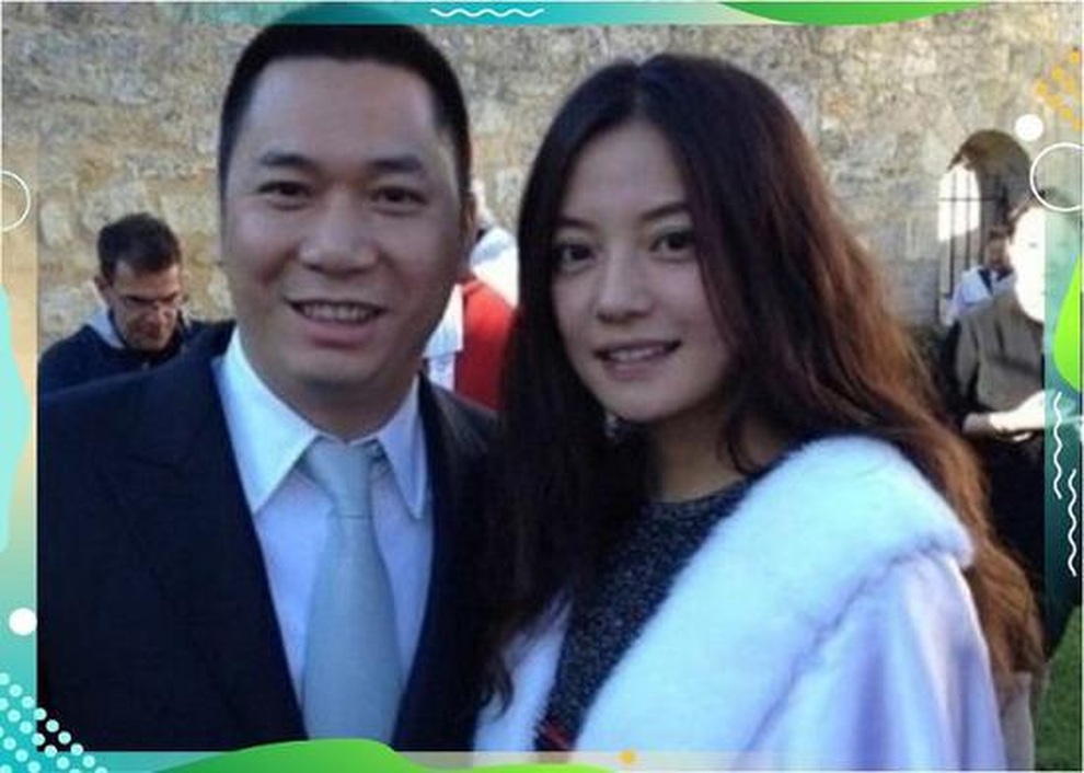 Triệu Vy bị phong sát, ông xã doanh nhân bí ẩn và giàu có ra sao? - 5 Triệu Vy bị phong sát, ông xã doanh nhân bí ẩn và giàu có ra sao? - 5