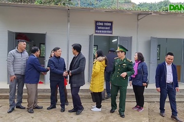 Khánh thành 3 phòng công vụ giáo viên bản Huồi Thum.