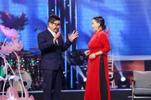 NSND Minh Hằng, NSƯT Chí Trung khiến khán giả cười nghiêng ngả khi diễn hài