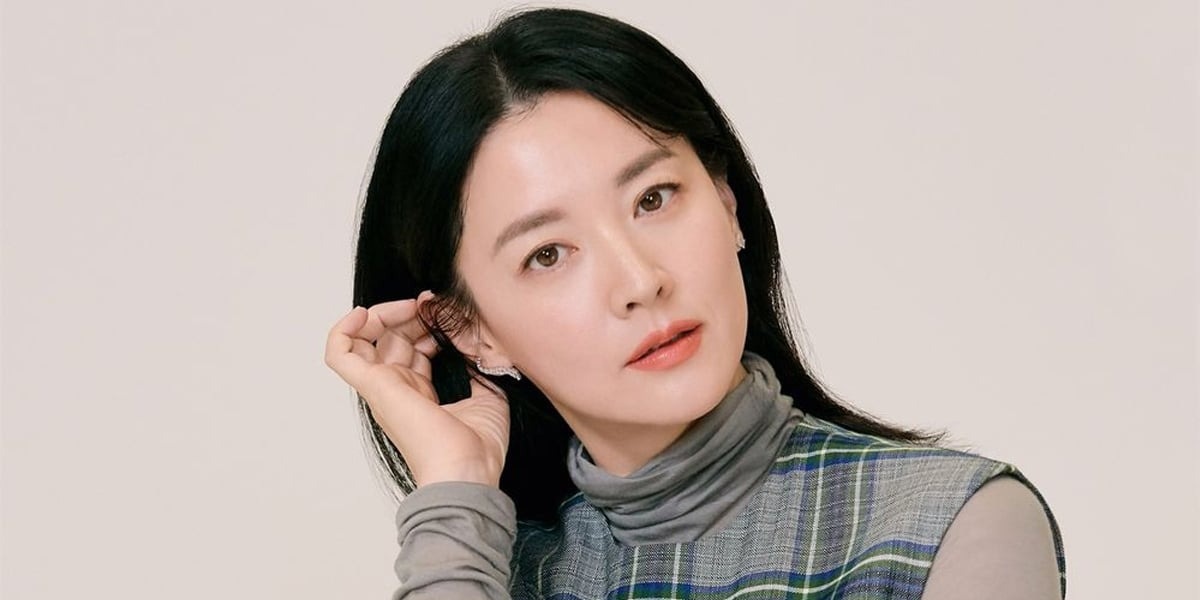 Quốc bảo nhan sắc Hàn Quốc Lee Young Ae tự tin khoe nếp nhăn ở tuổi 54 - 9 Quốc bảo nhan sắc Hàn Quốc Lee Young Ae tự tin khoe nếp nhăn ở tuổi 54 - 9