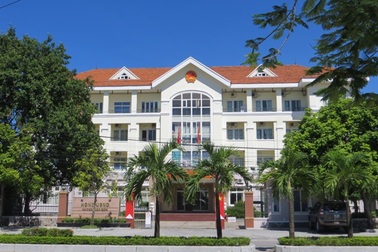 Chủ tịch huyện tử vong do ngã trong nhà tắm