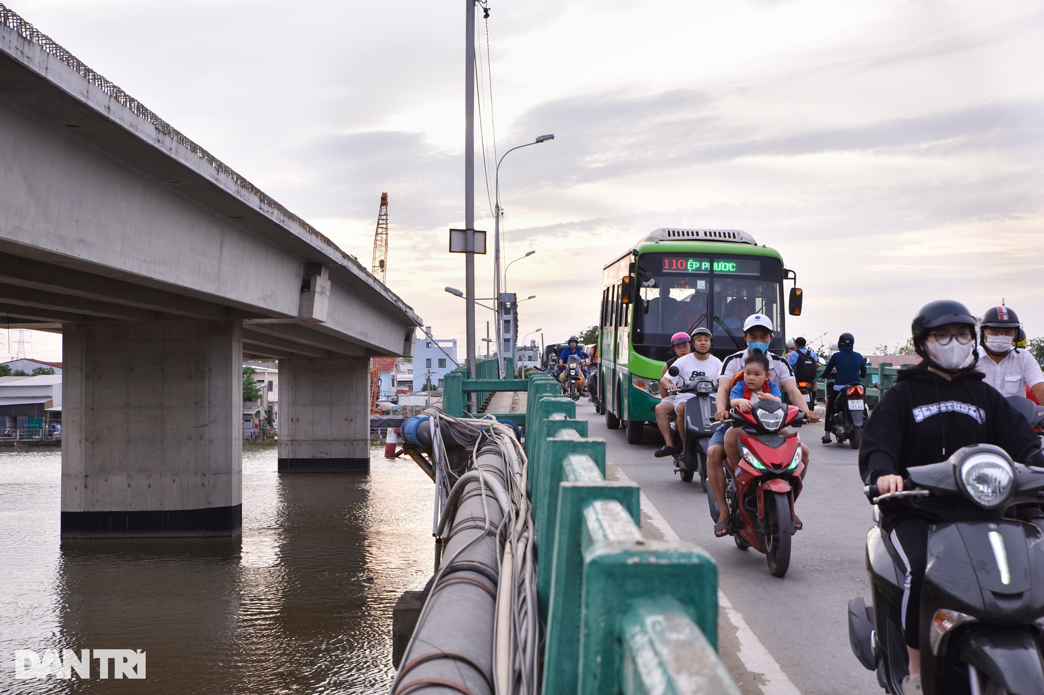 Cầu kết nối quận 7 và huyện Nhà Bè hơn 700 tỷ dự kiến về đích cuối năm 2024 - 5