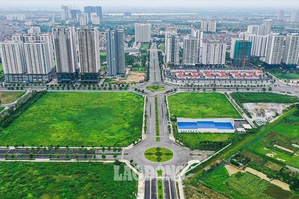 Nóng vụ núp bóng người Việt mua bất động sản vị trí… nguy hiểm - 3 Nóng vụ núp bóng người Việt mua bất động sản vị trí… nguy hiểm - 3