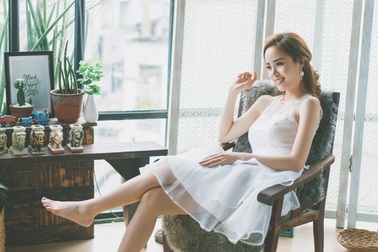 Hoa khôi Vũ Thanh Tú ngọt ngào ngày Phụ nữ Việt Nam 20/10