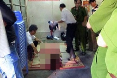 Nghi án phó Chủ tịch xã và mẹ đẻ bị chồng chém trọng thương