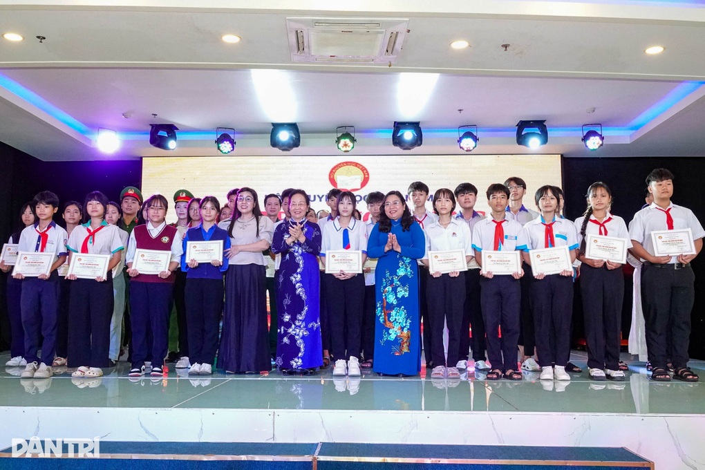 Học không bao giờ cùng càng trở nên cấp thiết trong kỷ nguyên mới - 1