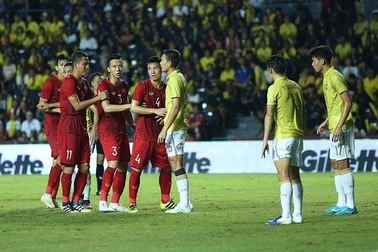 Thầy Park cần làm gì để hạn chế sức mạnh của Curacao?