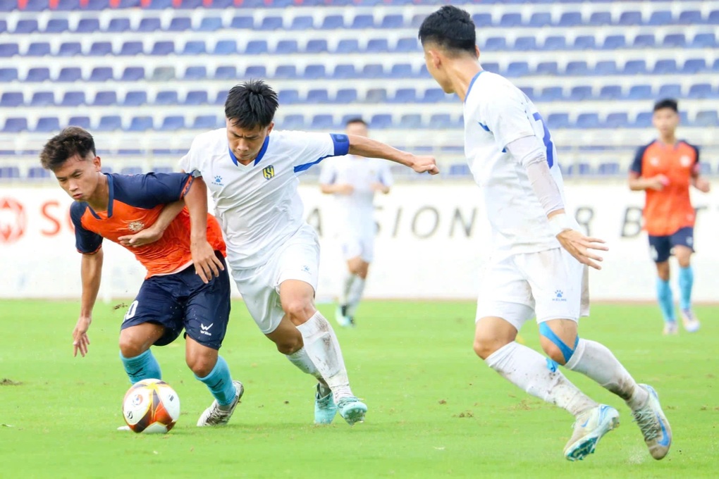 Eröffnung der Endrunde des Nationalen U21-Fußballturniers 2025 - 1 Khai mạc vòng chung kết giải bóng đá U21 quốc gia 2025 - 1