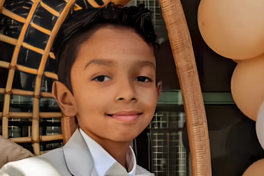 Thần đồng 8 tuổi có IQ 180, là chủ nhân 3 ứng dụng trên Google Play