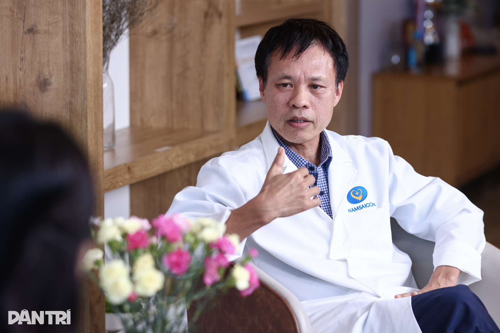 Nhiều chị em e ngại nâng ngực có thể gây ung thư vú, sự thật thế nào? - 2