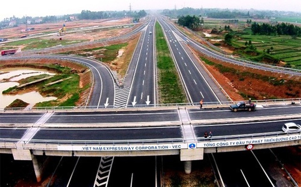 Sáp nhập hai ông lớn xây dựng đường cao tốc lớn nhất Việt Nam - 2 Sáp nhập hai ông lớn xây dựng đường cao tốc lớn nhất Việt Nam - 2