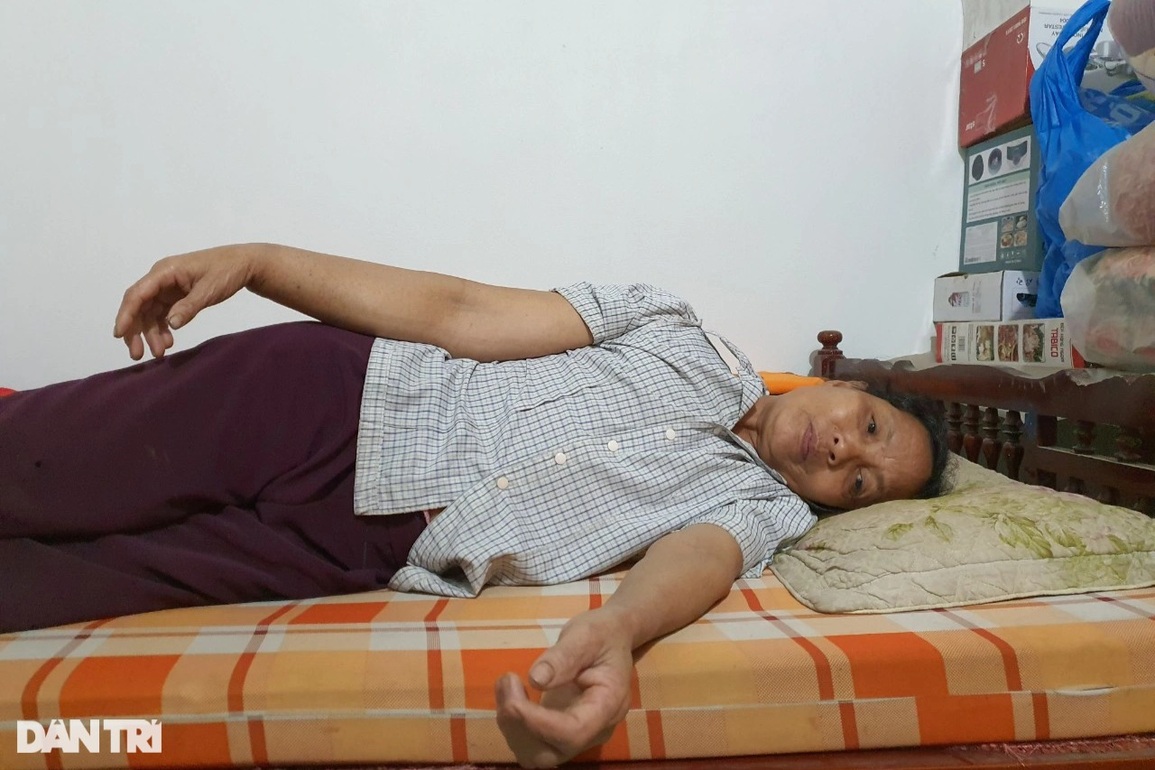 Nghiệt ngã số phận người phụ nữ cô đơn cùng lúc mắc 2 căn bệnh ung thư - 4 Nghiệt ngã số phận người phụ nữ cô đơn cùng lúc mắc 2 căn bệnh ung thư - 4