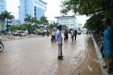 Sĩ tử “ngán” bến xe Mỹ Đình