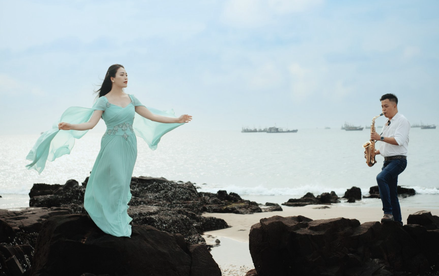 Sao Mai Huyen Trang ច្រៀងបទ ការពារបរិស្ថានសមុទ្រ - ២ Sao Mai Huyền Trang hát ca khúc đề tài bảo vệ môi trường biển - 2