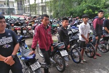 60 thanh thiếu niên hẹn nhau qua Facebook để đua xe trái phép